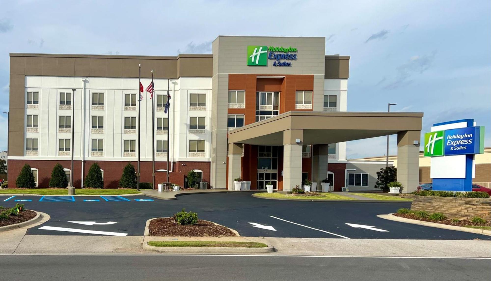 Holiday Inn Express & Suites - Tuscaloosa-University By Ihg Zewnętrze zdjęcie